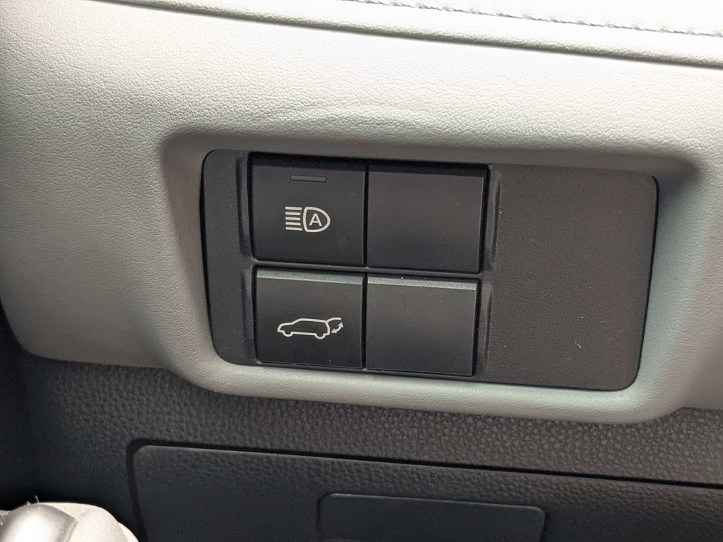 Used 2022 Gray Toyota XLE image 28
