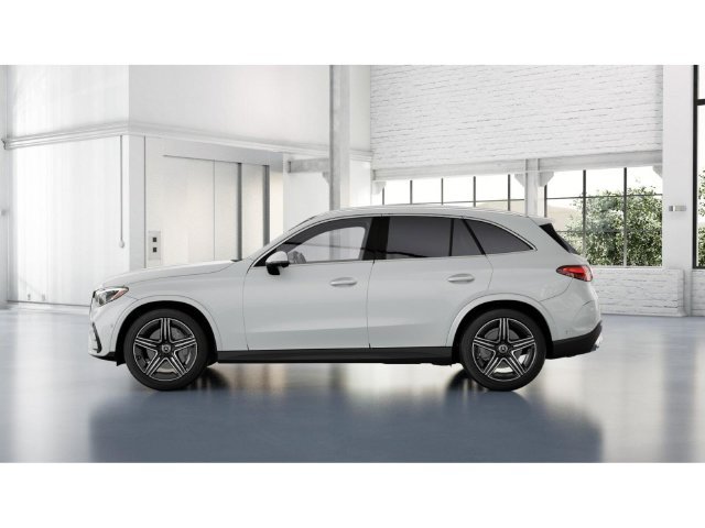 New 2027 MANUFAKTUR Moonlight White Metallic Mercedes-Benz GLC 300 image 34