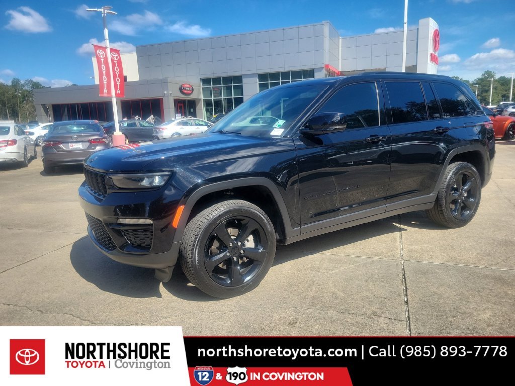 Used 2025 Black Jeep Limited image 1
