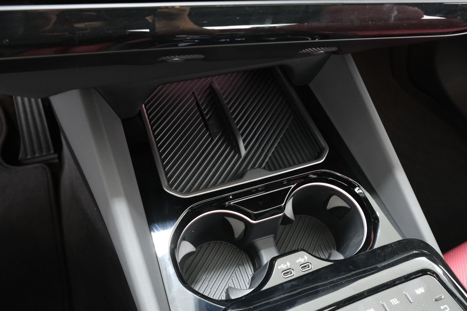 New 2027 Oxide Grey Metallic BMW 540i xDrive image 20