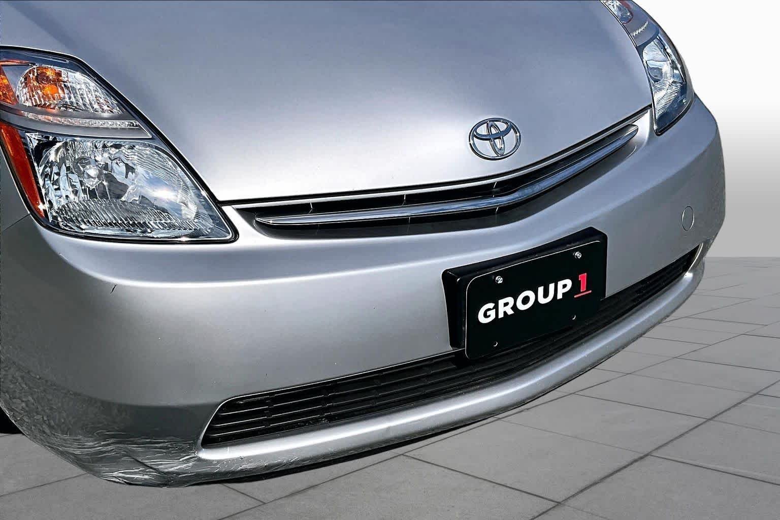 Used 2008 Classic Silver Metallic Toyota  image 29