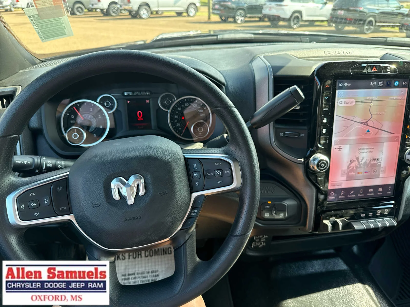2026 RAM 3500 Tradesman - Photo 12