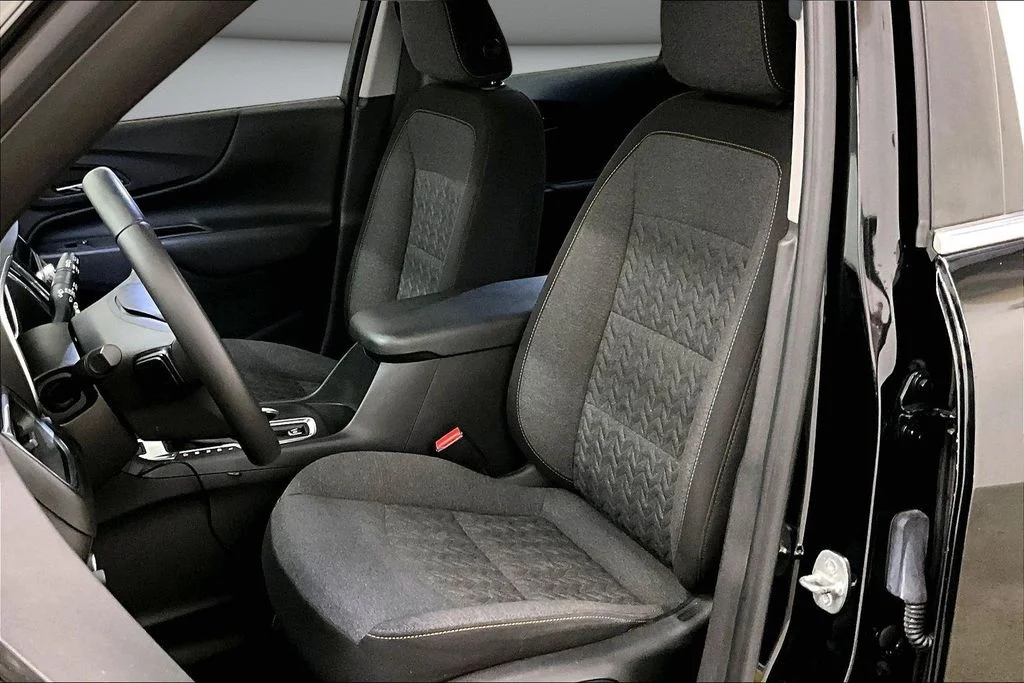 Used 2022 Black Chevrolet LT image 21