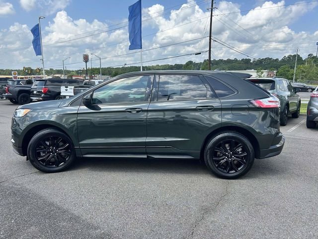 Used 2024 Green Ford SE image 6