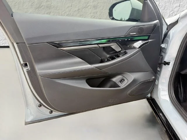 Used 2026 Brooklyn Grey Metallic BMW eDrive40 image 21