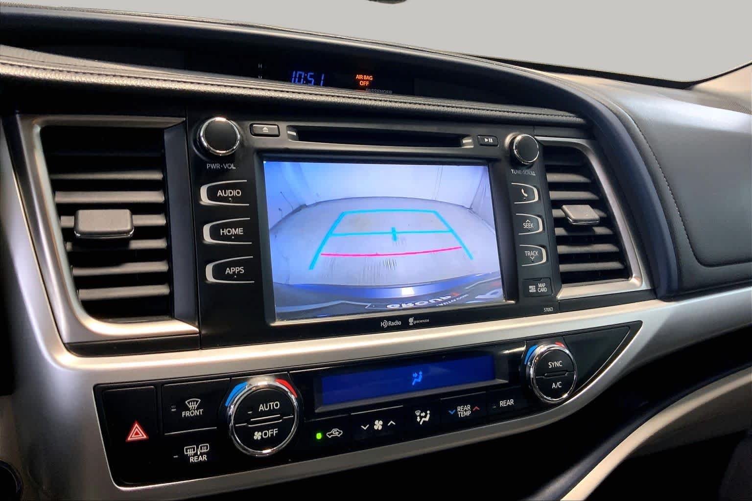 Used 2015 Shoreline Blue Pearl Toyota XLE image 26