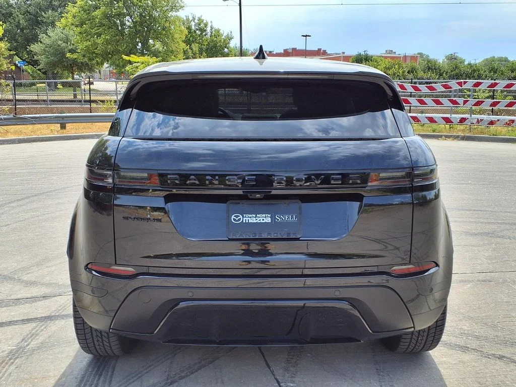 Used 2024 Black Land Rover S image 4