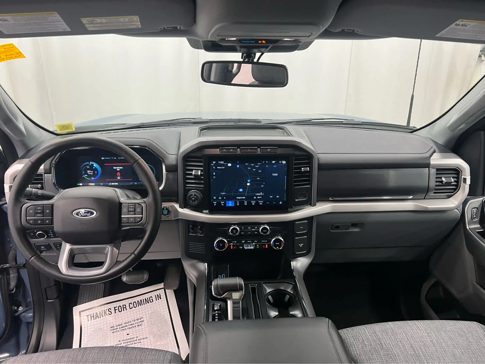 Used 2023 Azure Gray Metallic Tri-Coat Ford XLT image 30