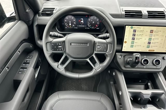New 2026 Santorini Black Land Rover S image 13
