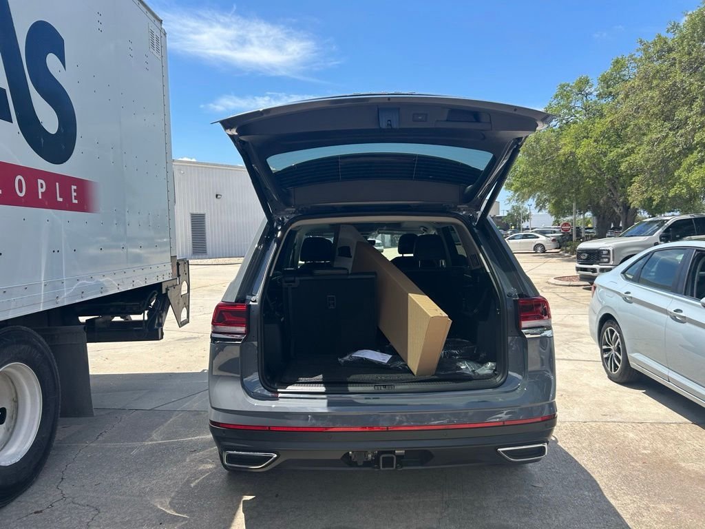 New 2026 Gray Volkswagen SE w/Technology image 37