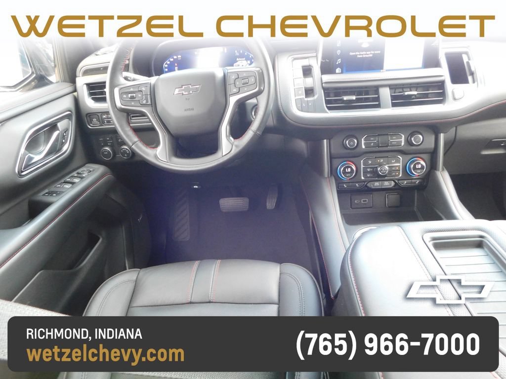 2022 Chevrolet Suburban RST - Photo 18