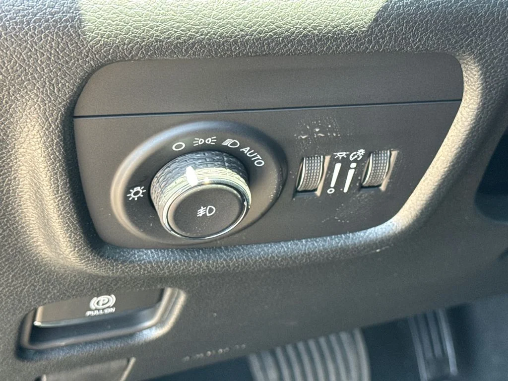 New 2026 Black Jeep Limited image 28