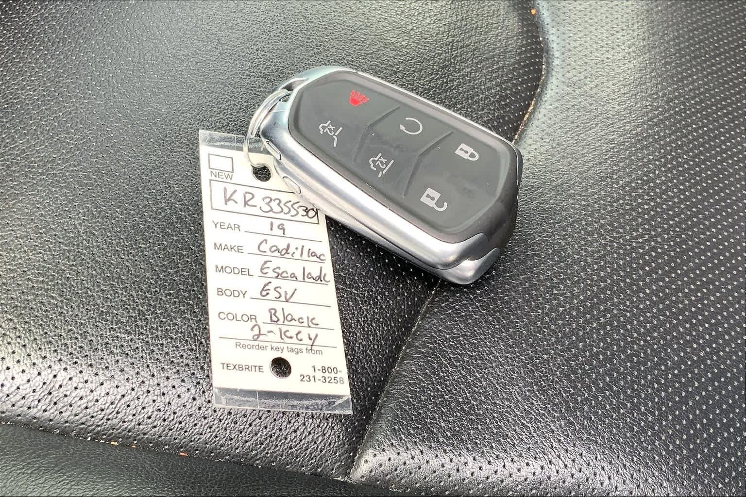 Used 2019 BLACK RAVEN Cadillac Luxury image 15