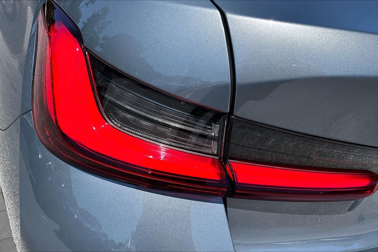 2025 BMW 3 Series 26