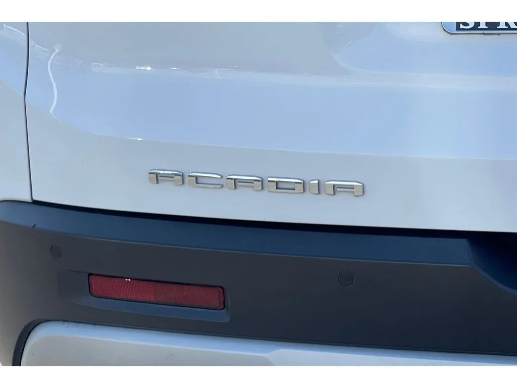 Used 2023 Summit White GMC SLT image 51