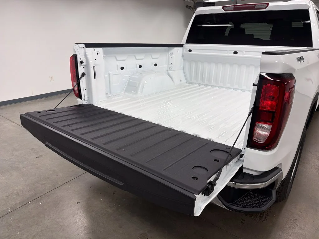 2026 GMC Sierra 1500 Pro - Photo 17