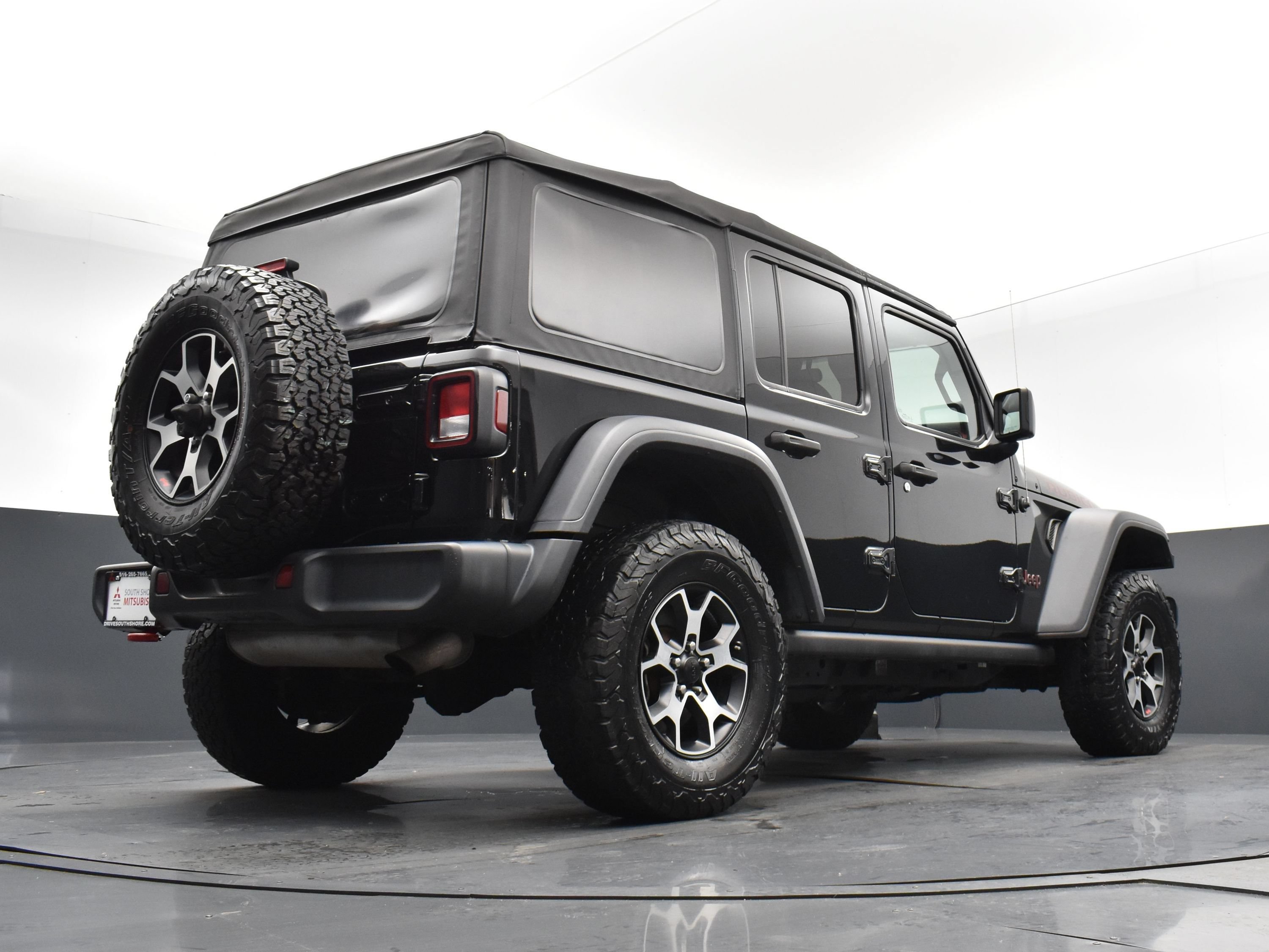 Used 2021 Black Clearcoat Jeep Unlimited Rubicon image 21