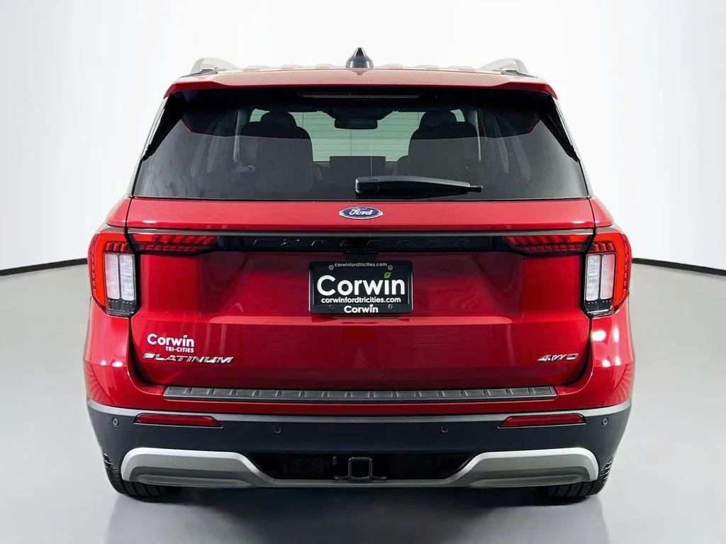 New 2026 Rapid Red Metallic Tinted Clearcoat Ford Platinum image 14