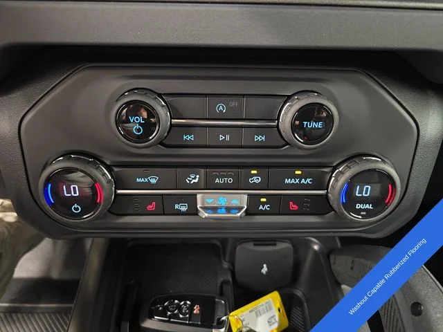 New 2026 Desert Sand Ford Big Bend® image 31