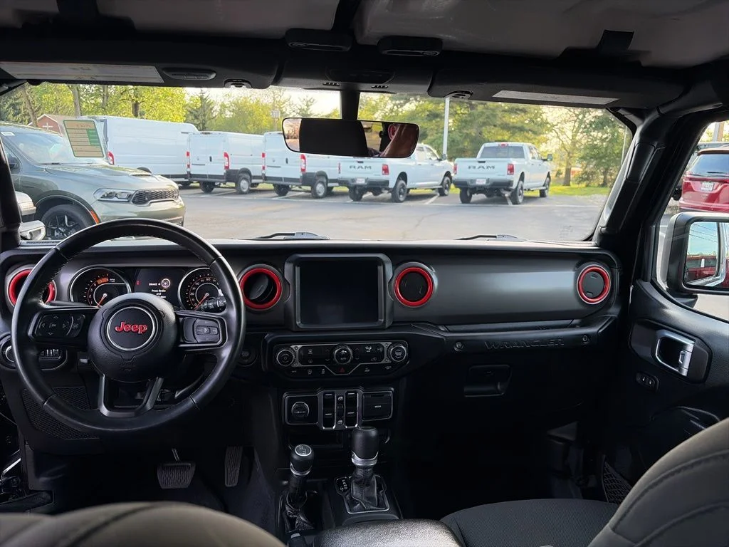 Certified Used 2022 Black Jeep Unlimited Sport S image 16