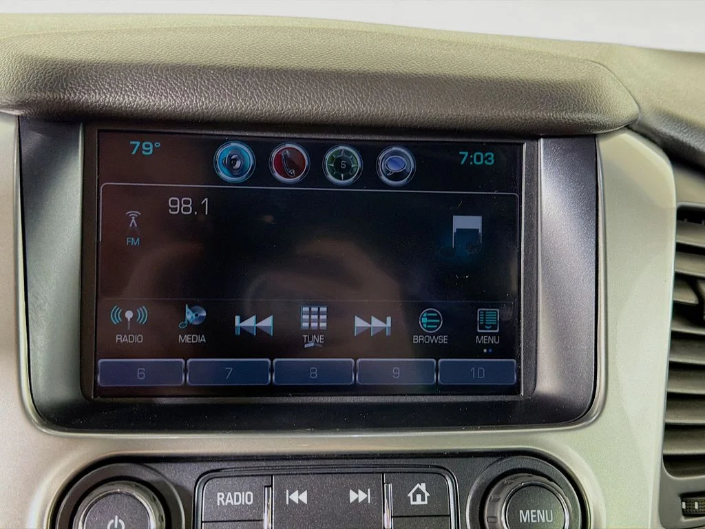 Used 2019 Black Chevrolet Premier image 16
