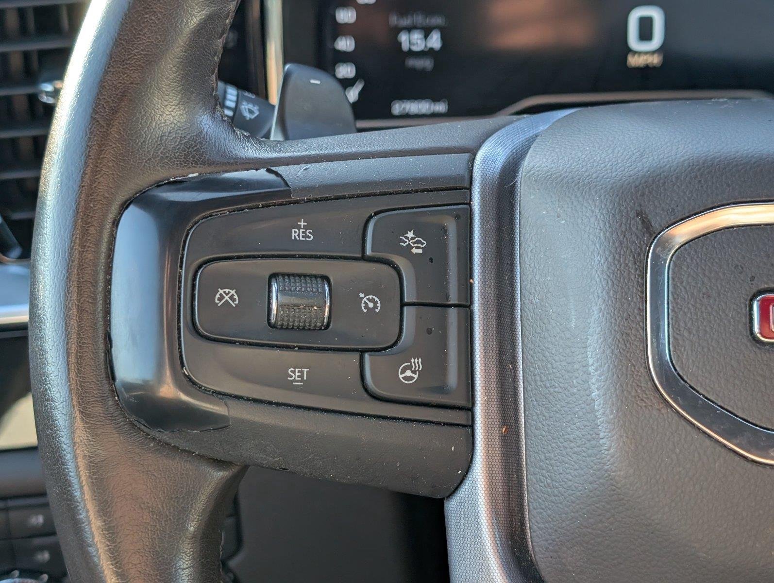 Used 2022 PACIFIC BLUE METALLIC GMC SLT image 28