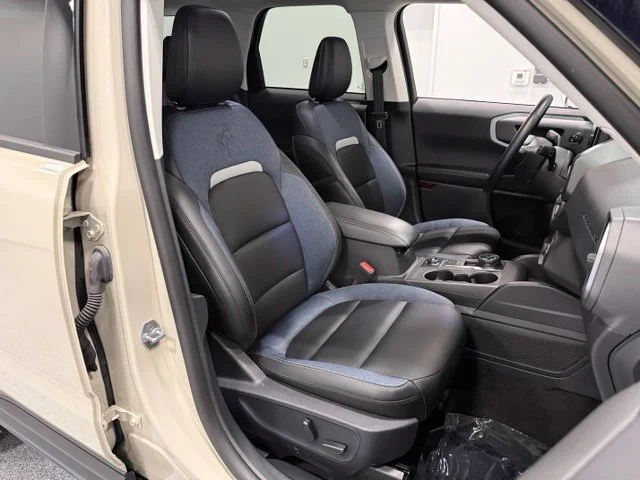 Used 2025 Beige Ford Outer Banks image 33