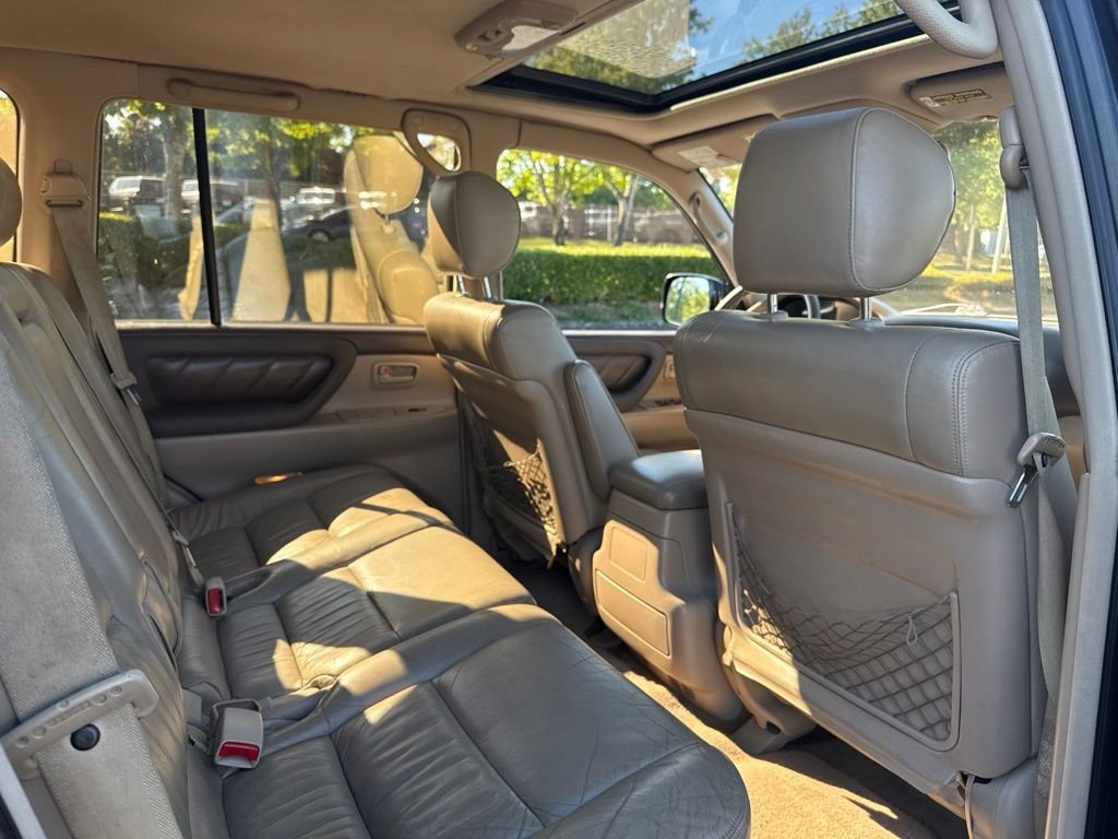 Used 2000 Black Toyota Base image 23