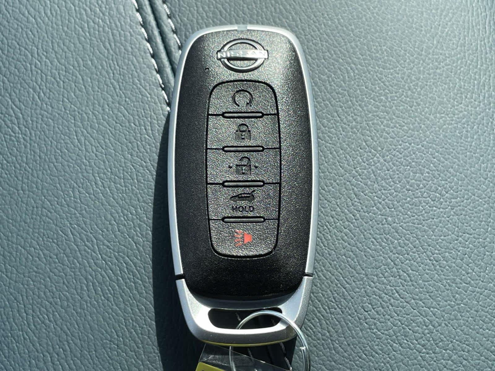 New 2026 Gun Metallic Nissan Platinum image 4