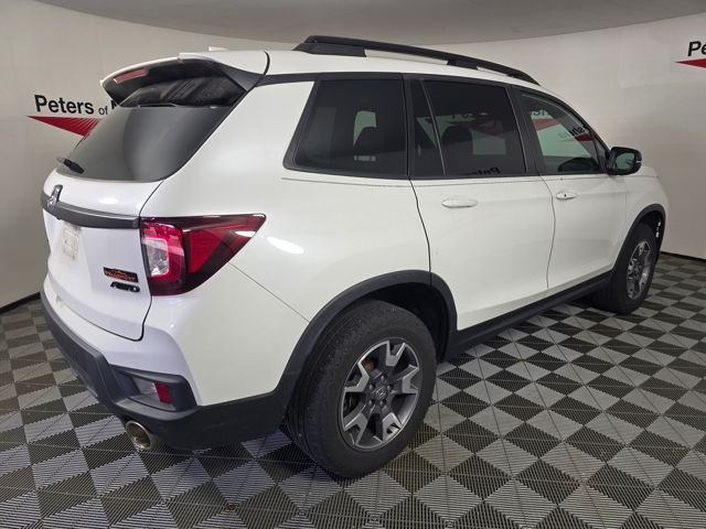 Used 2022 Platinum White Pearl Honda TrailSport image 6