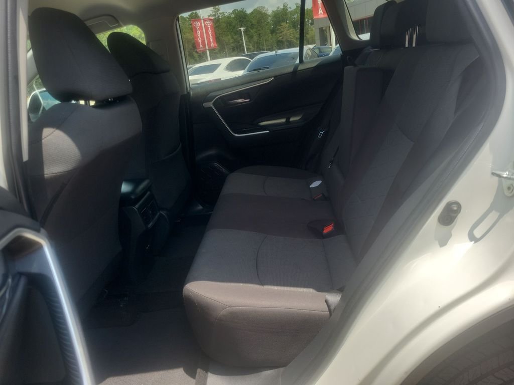 Certified Used 2022 White Toyota XLE image 28
