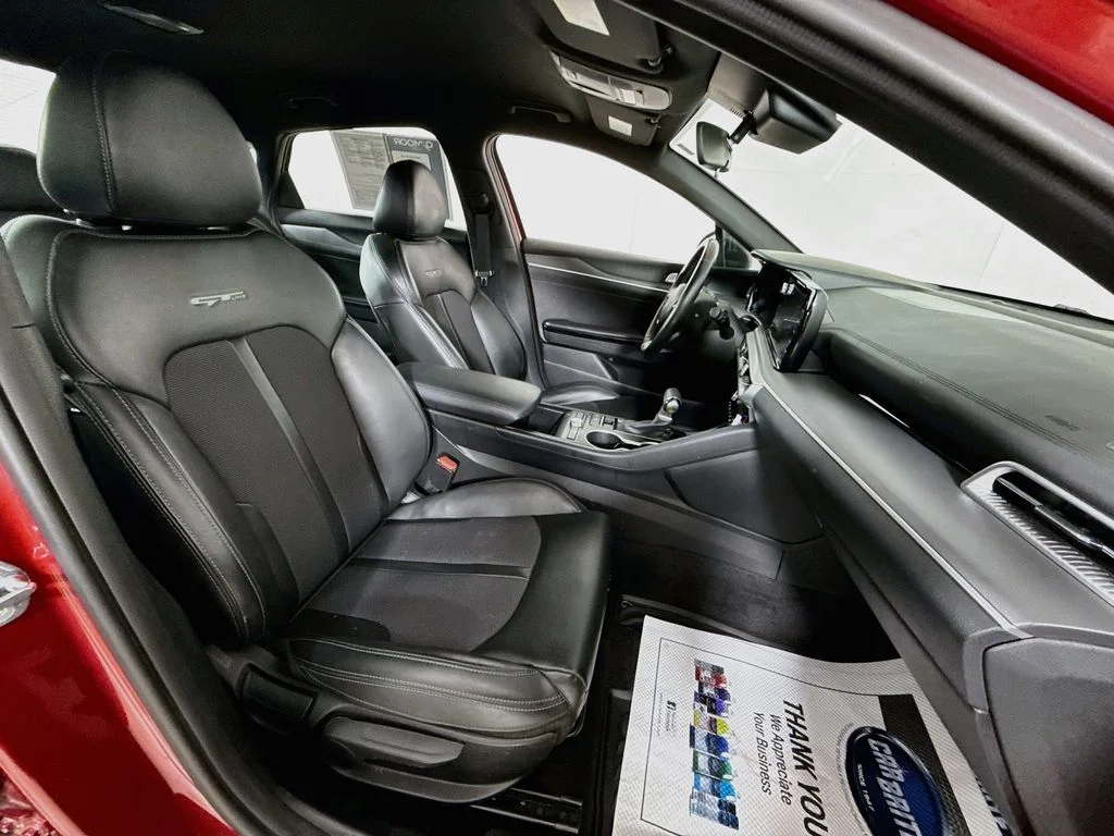 Used 2022 Passion Red Kia GT-Line image 27