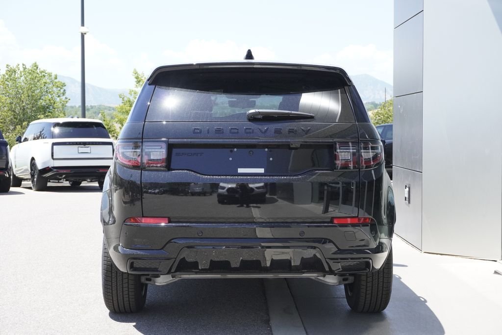 New 2026 Santorini Black Land Rover Landmark image 6