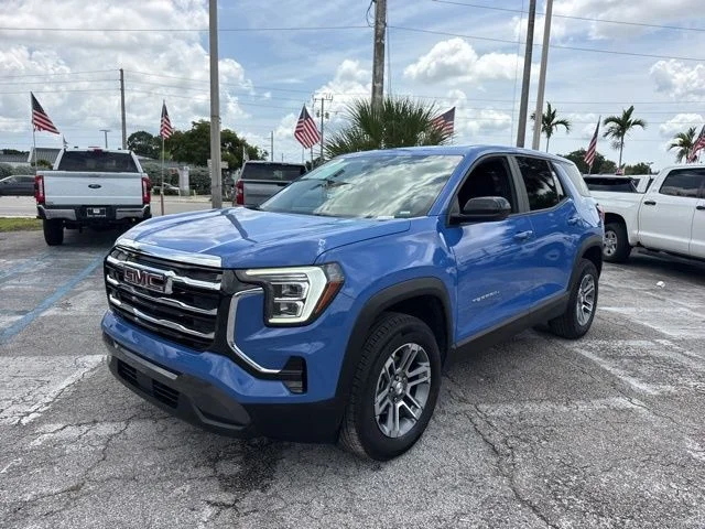 Used 2026  GMC Elevation image 14