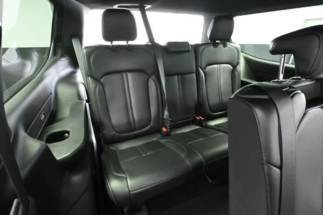 Certified Used 2022 White Jeep Series I image 38