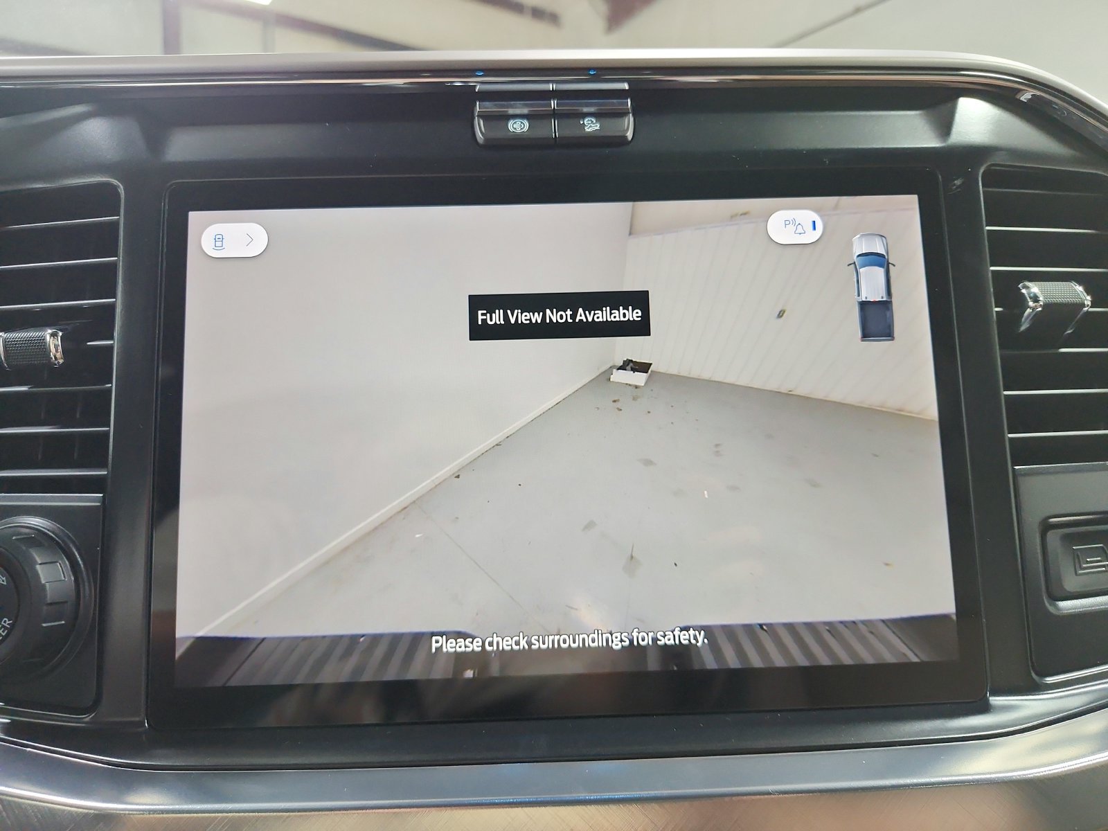 New 2027 Marsh Gray Metallic Ford F-250® King Ranch® image 30