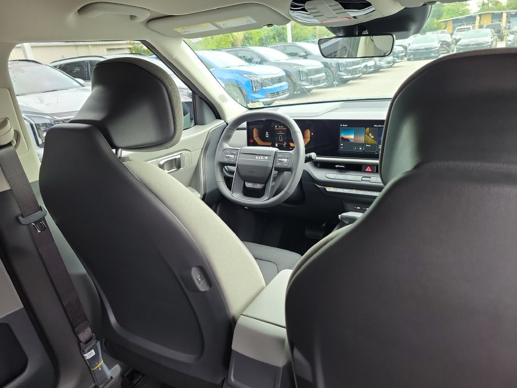 New 2027 Interstellar Gray Kia S image 11
