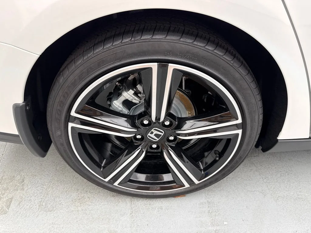 New 2026 Platinum White Pearl Honda Sport image 11