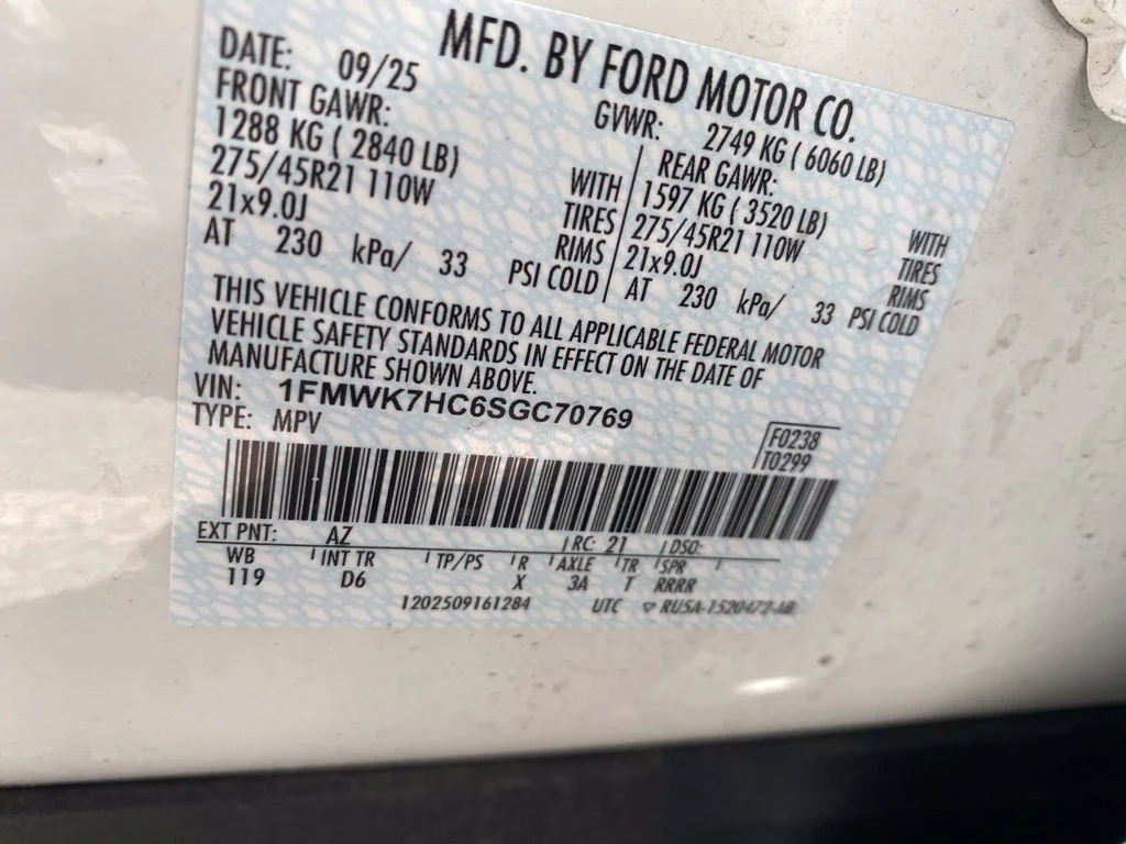 Used 2025 White Ford Platinum image 20