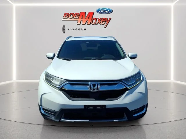 Used 2017 White Honda Touring image 2