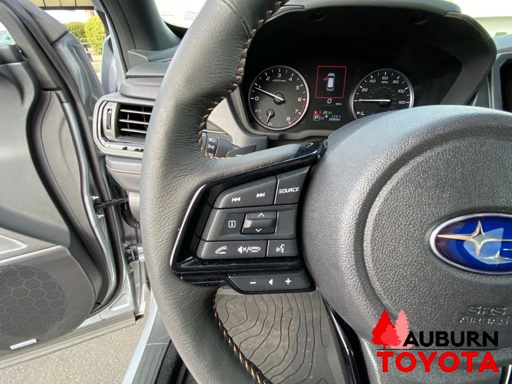 Used 2025 Ice Silver Metallic Subaru Touring image 42