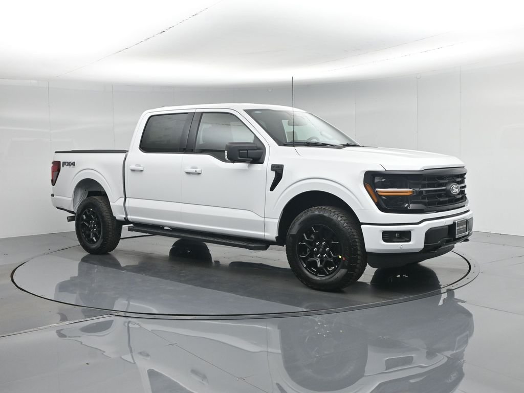 New 2026 Oxford White Ford XLT image 27