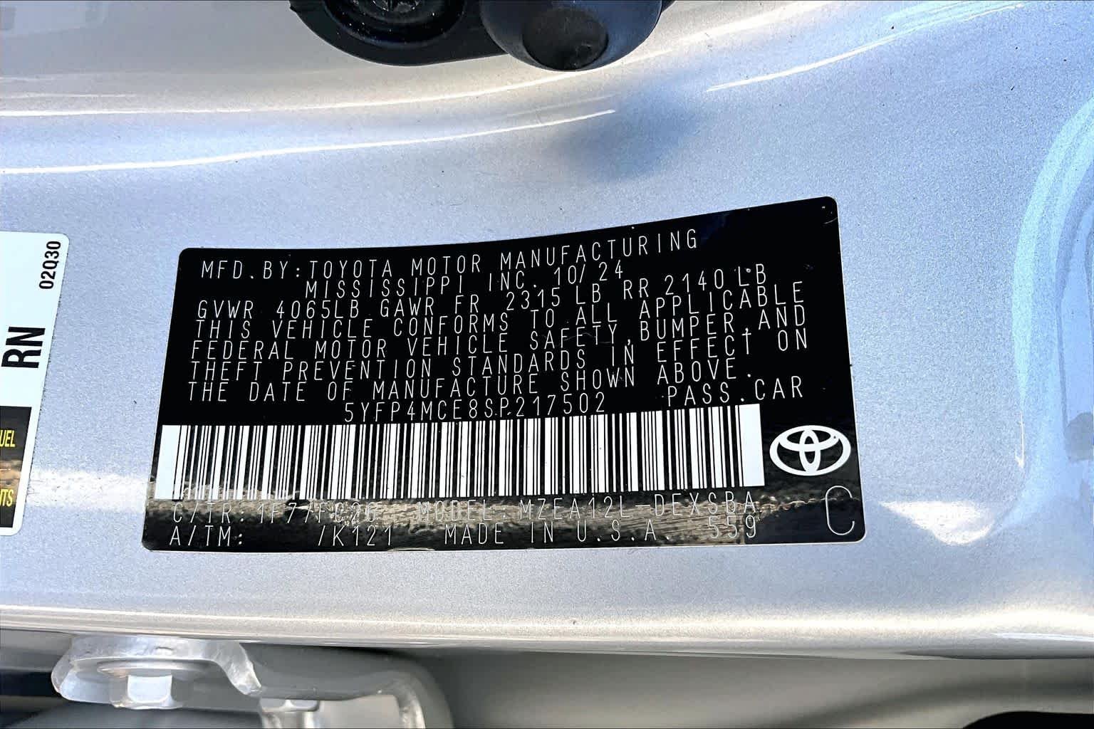 Used 2025 Classic Silver Metallic Toyota SE image 33
