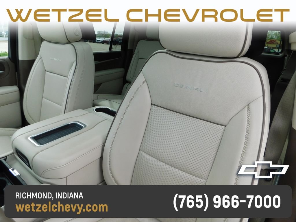 Used 2023 Black GMC Denali image 17