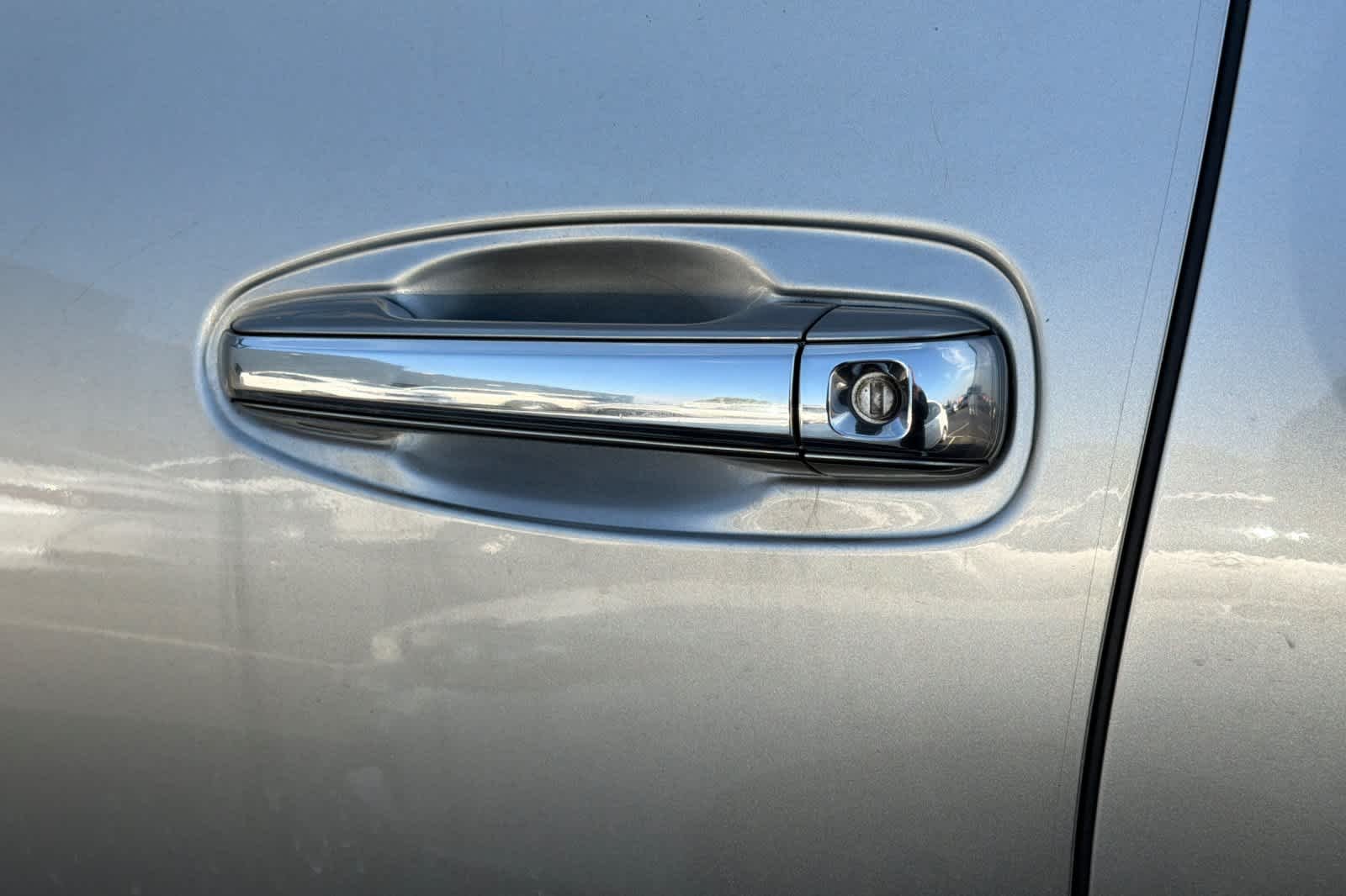 Certified Used 2023 Atomic Silver Lexus Premium image 19