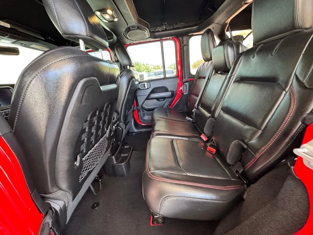 Used 2020 Red Jeep Unlimited Rubicon image 20