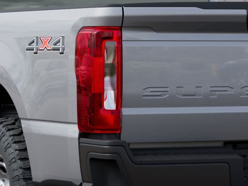 New 2027 Iconic Silver Metallic Ford  image 14