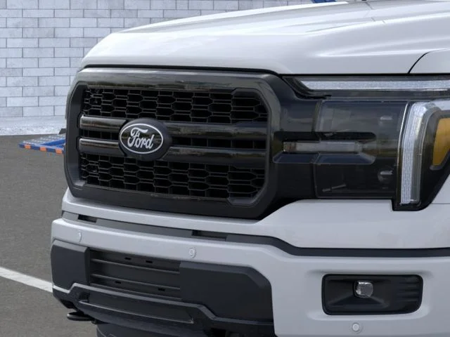 New 2026 Oxford White Ford Lariat image 21