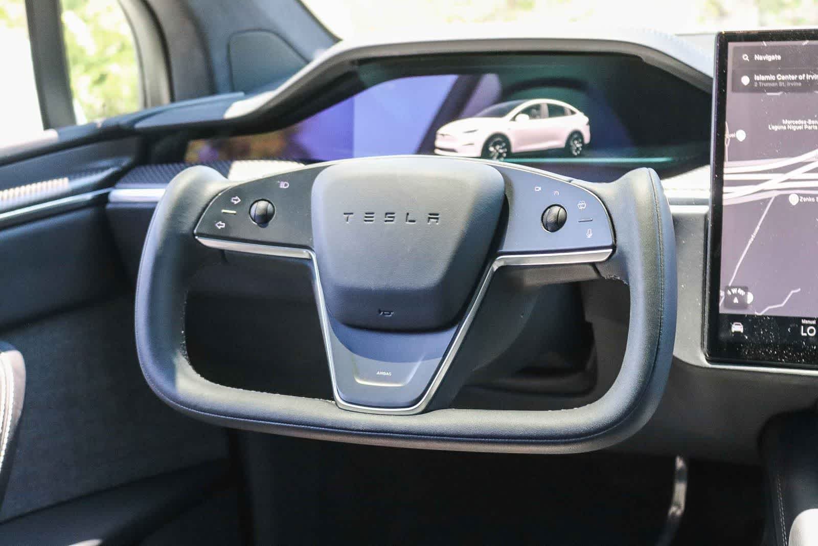 Used 2022 White Tesla Plaid image 14