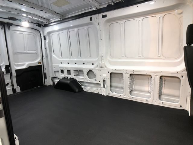 New 2026 Oxford White Ford T250 image 21